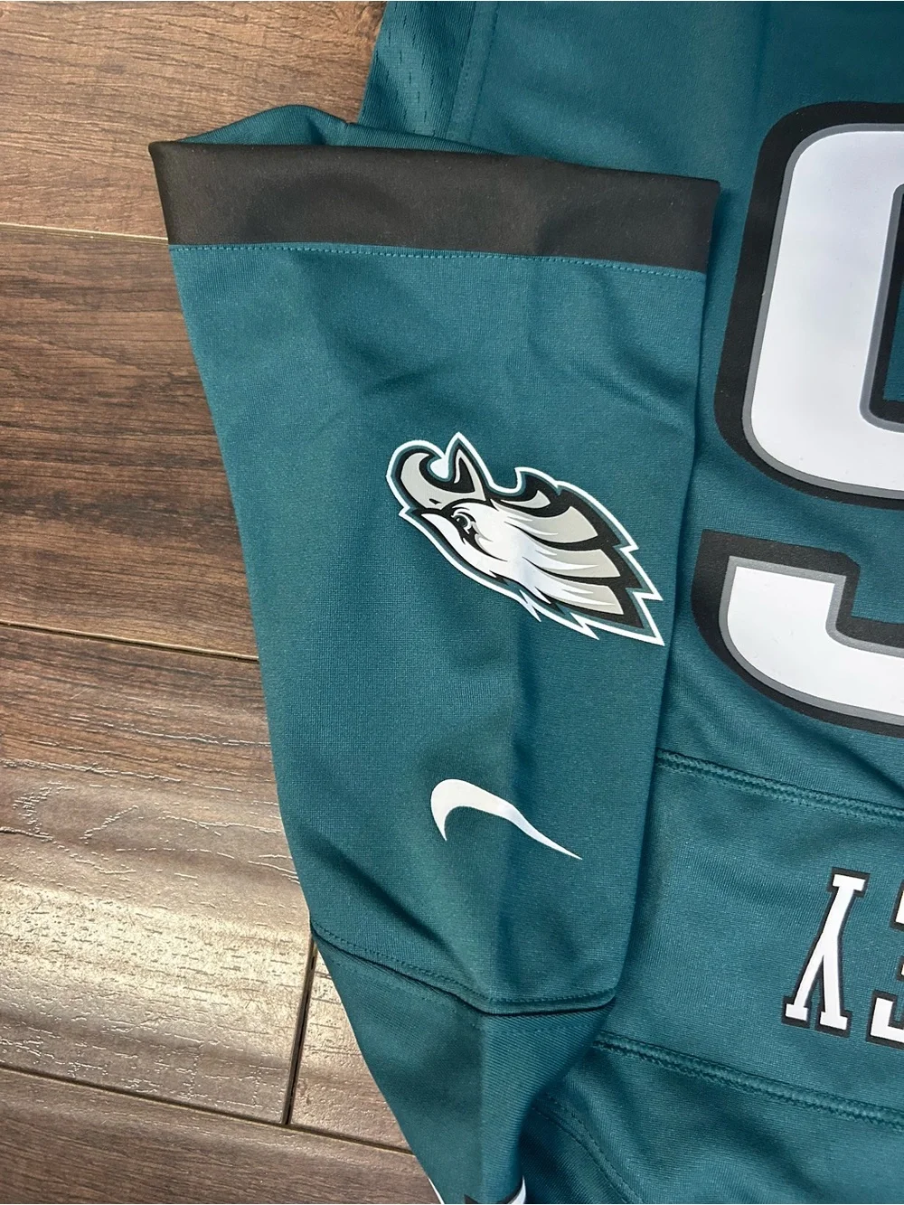 Nike Men's Saquon Barkley Philadelphia Eagles Football Jersey with Black Trim